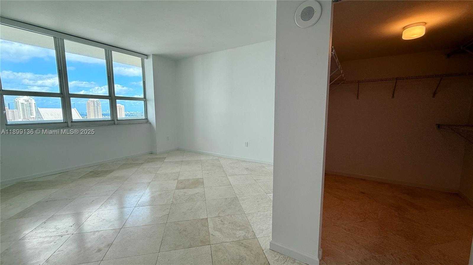 Small Image of 1155 BRICKELL BAY DR #PH104, Miami Number 8