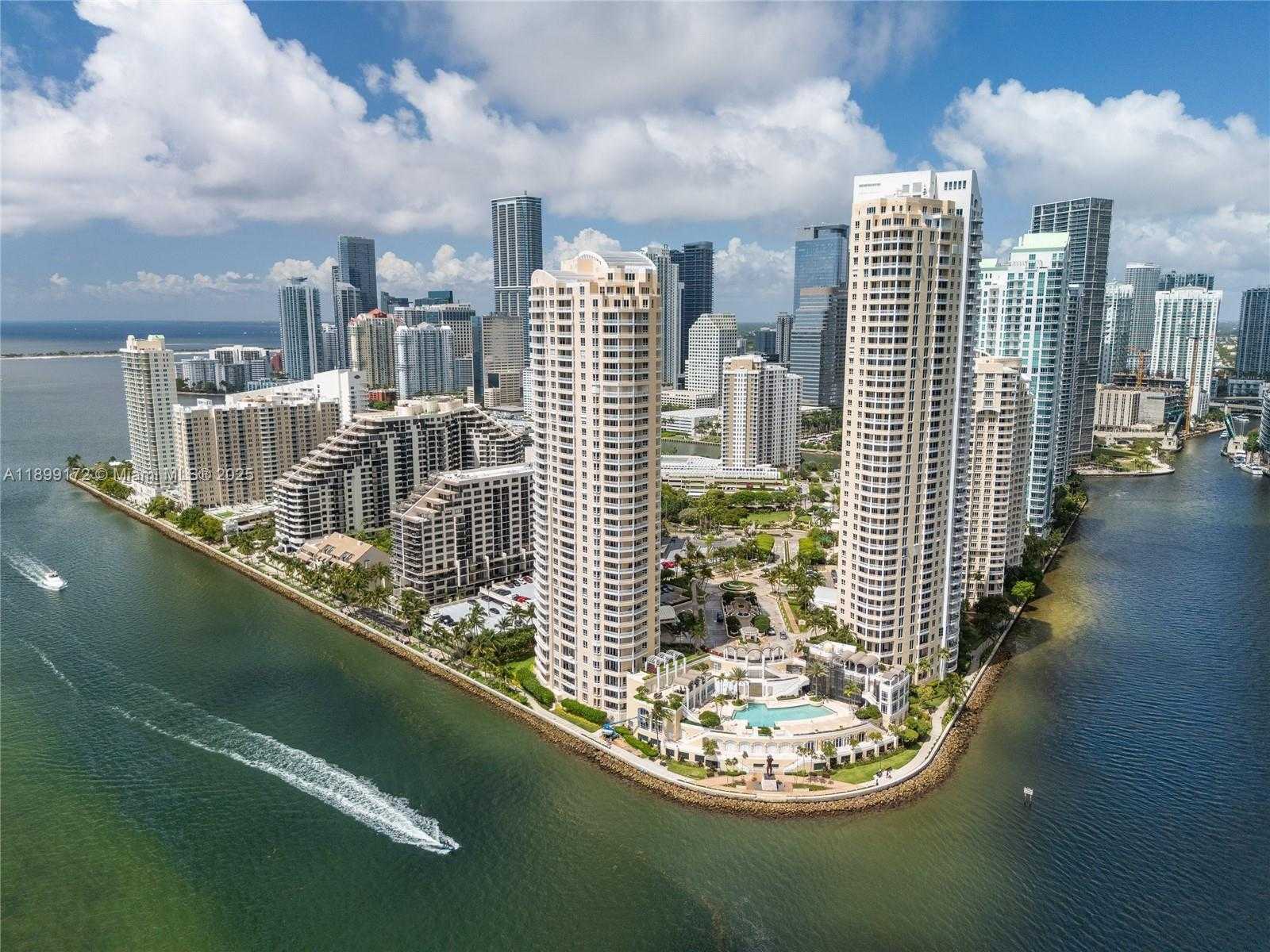 Small Image of 540 BRICKELL KEY DR #202, Miami Number 7