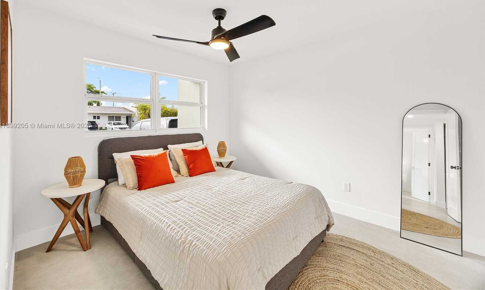 Small Image of 10017 SOUTH WEST 23RD TER, Miami Number 13