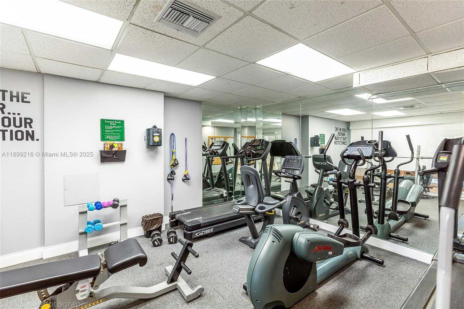 Small Image of 1455 NORTH TREASURE DR #3K, North Bay Village Number 23