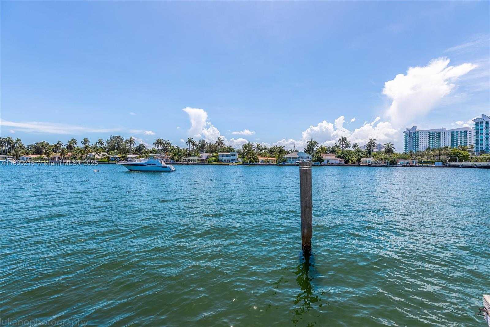 Small Image of 1455 NORTH TREASURE DR #3K, North Bay Village Number 32