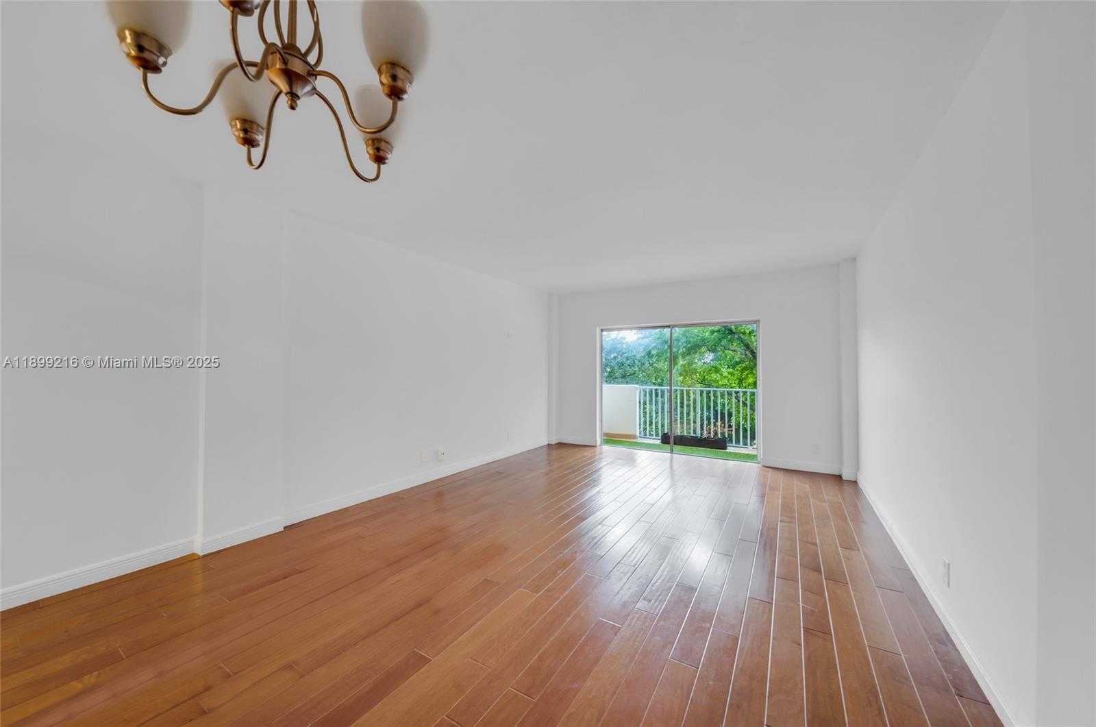 Small Image of 1455 NORTH TREASURE DR #3K, North Bay Village Number 8