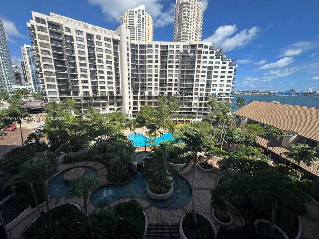 Small Image of 520 BRICKELL KEY DR #A802, Miami Number 18