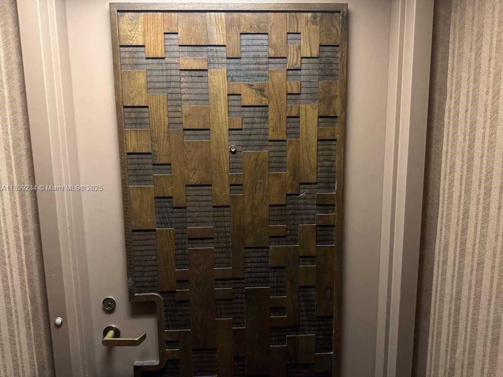 Small Image of 520 BRICKELL KEY DR #A802, Miami Number 21