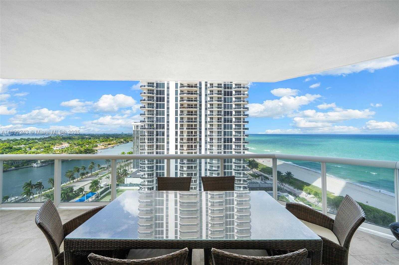 Small Image of 4775 COLLINS AVE #1708, Miami Beach Number 5