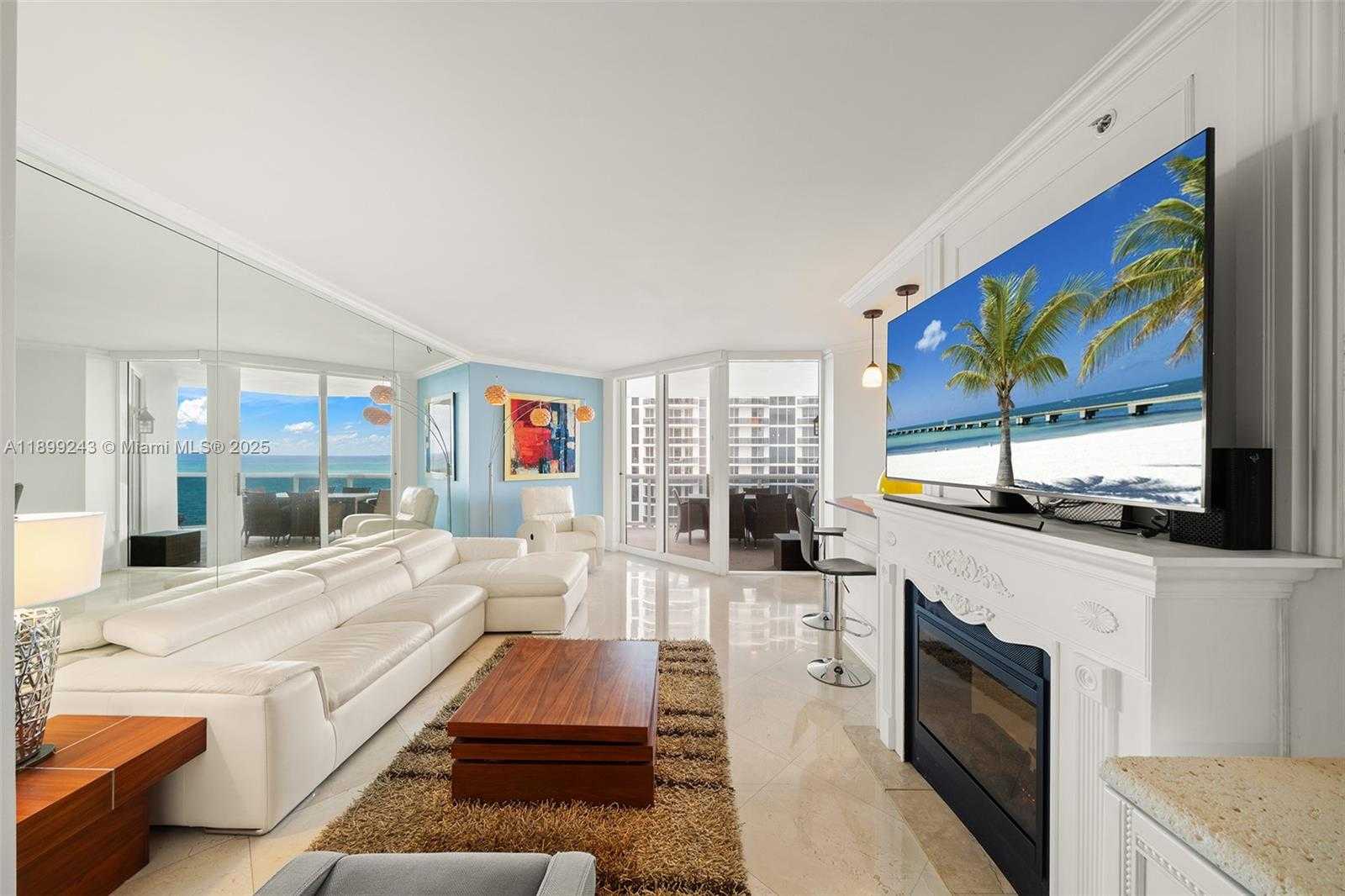 Small Image of 4775 COLLINS AVE #1708, Miami Beach Number 8