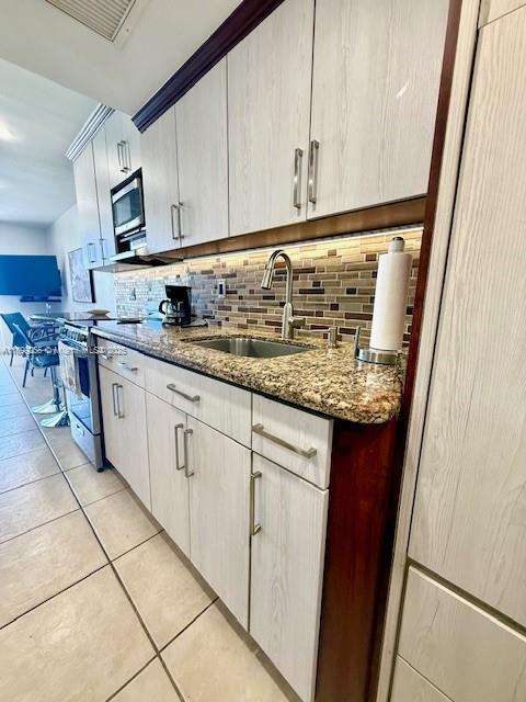 Small Image of 19201 COLLINS AVE #1147, Sunny Isles Beach Number 10