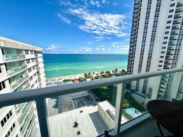 Small Image of 19201 COLLINS AVE #1147, Sunny Isles Beach Number 24