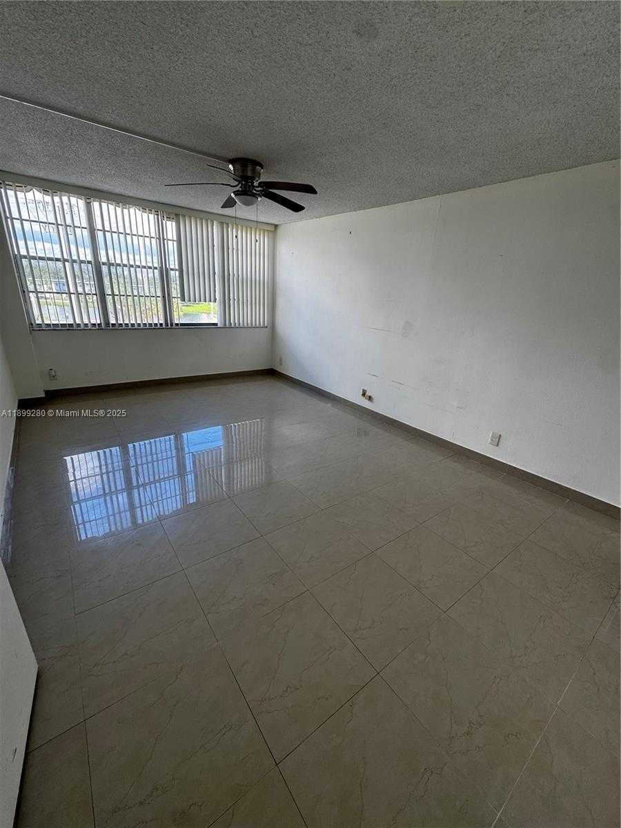 Small Image of 2025 NORTH EAST 164TH ST #316, North Miami Beach Number 17