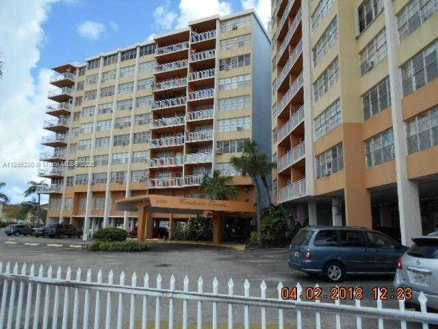 Small Image of 2025 NORTH EAST 164TH ST #316, North Miami Beach Number 3