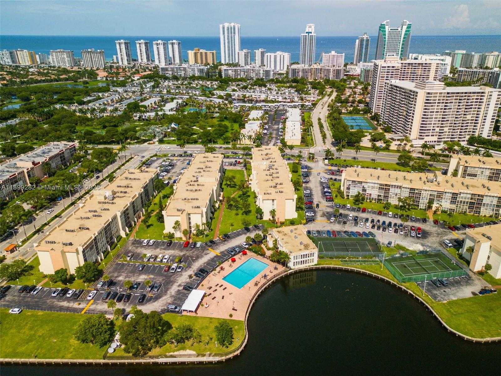 Small Image of 701 THREE ISLANDS BLVD #411, Hallandale Beach Number 30