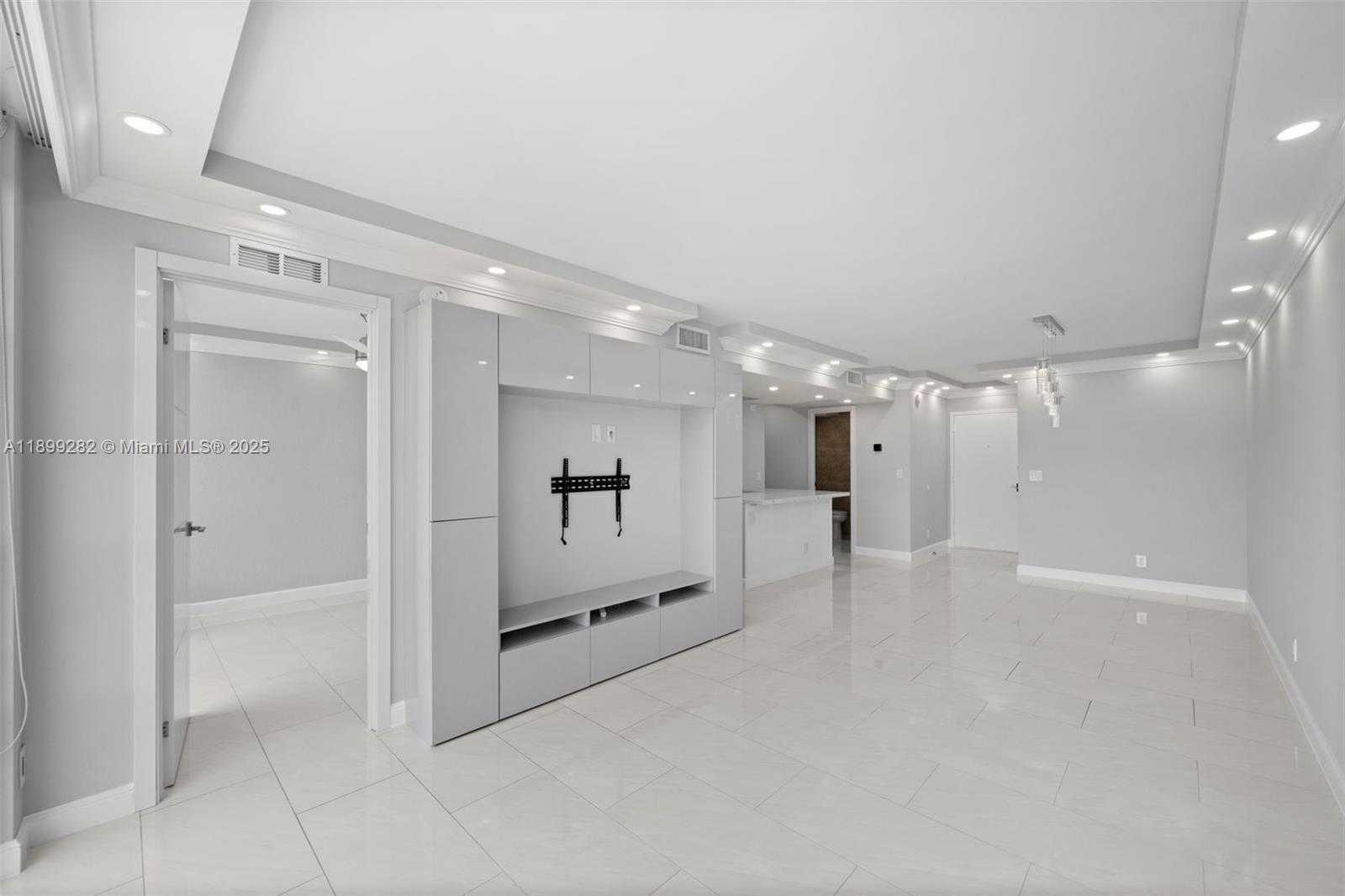 Small Image of 701 THREE ISLANDS BLVD #411, Hallandale Beach Number 6