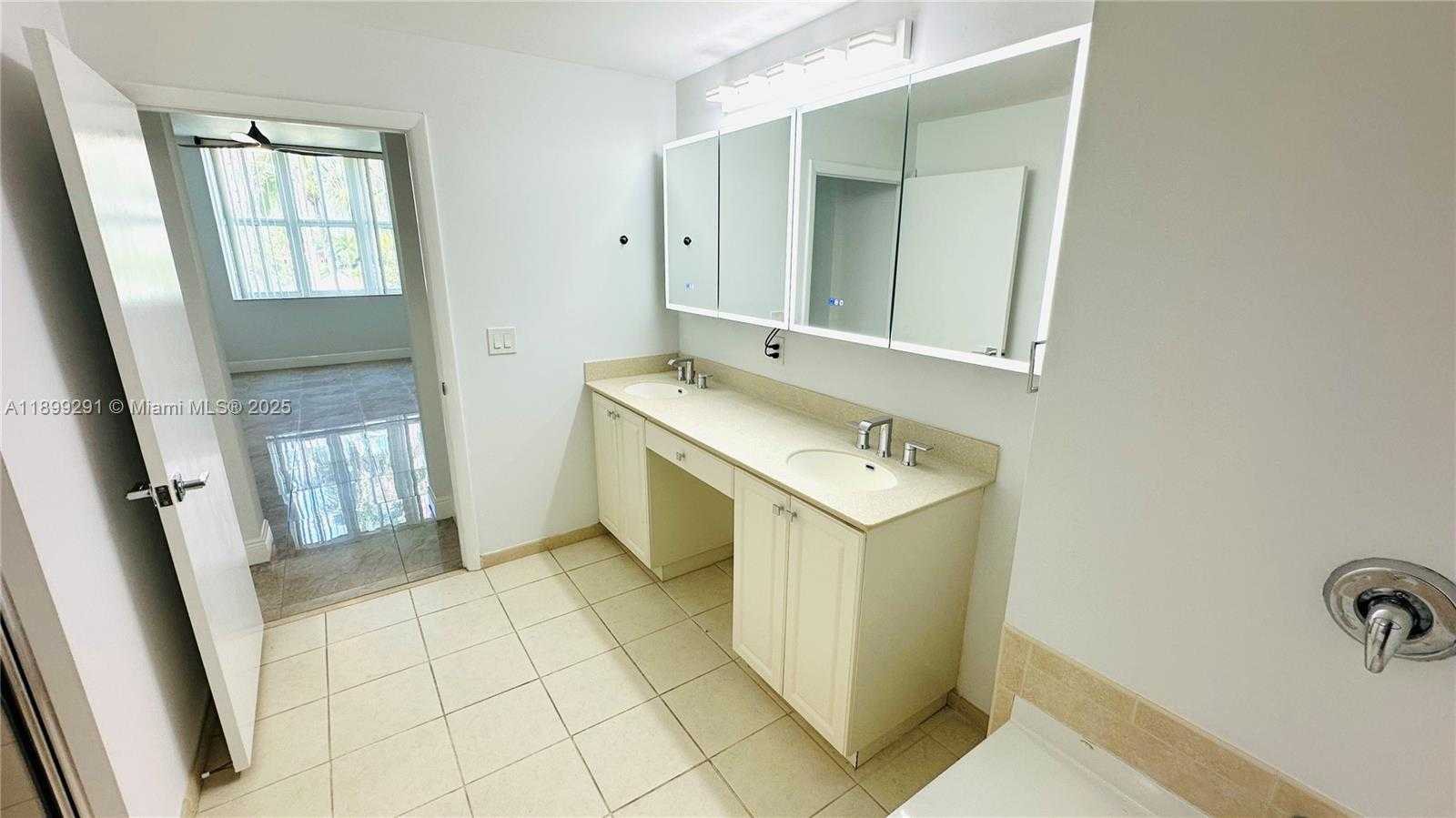 Small Image of 3340 NORTH EAST 190TH ST #403, Aventura Number 22