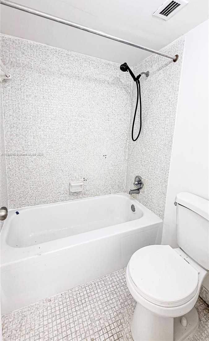 Small Image of 1351 NORTH EAST MIAMI GARDENS DR #1423E, Miami Number 11