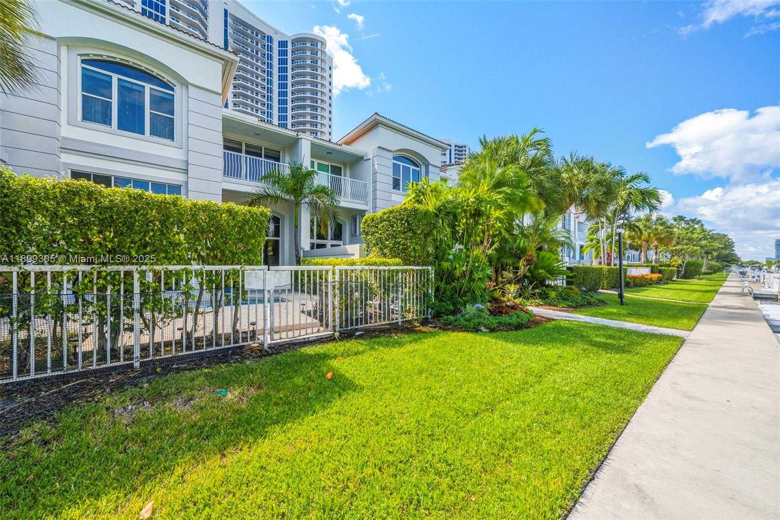 Small Image of 3745 NORTH EAST 214TH ST #37, Aventura Number 19