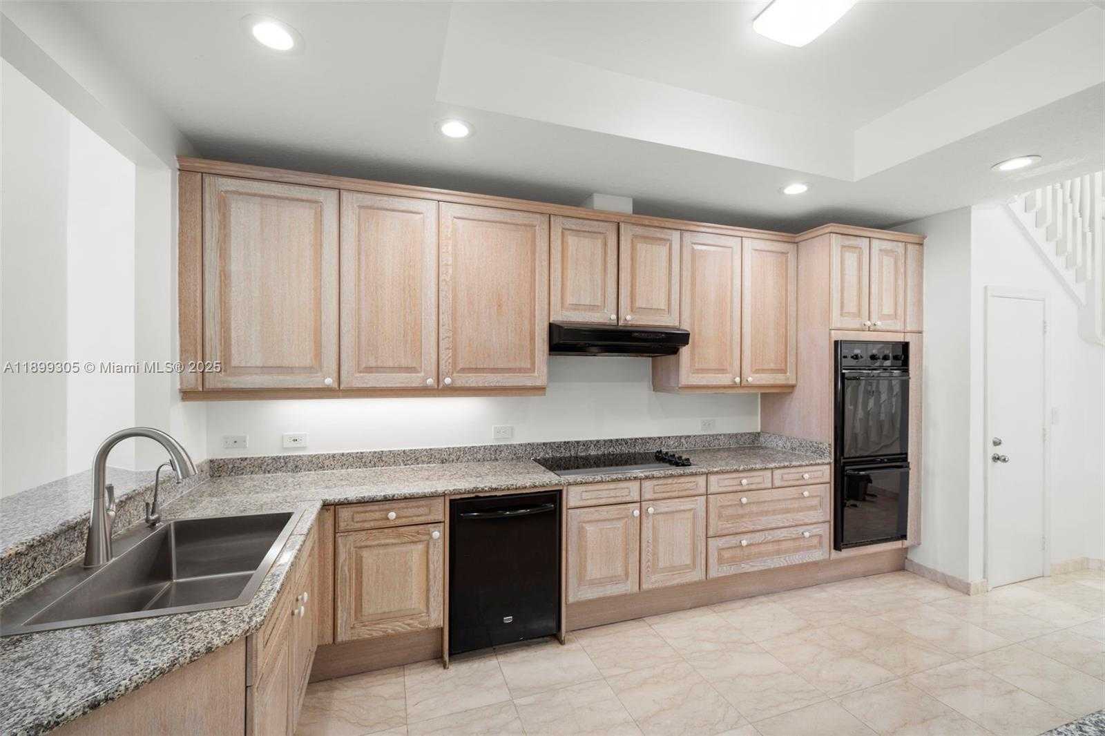 Small Image of 3745 NORTH EAST 214TH ST #37, Aventura Number 27