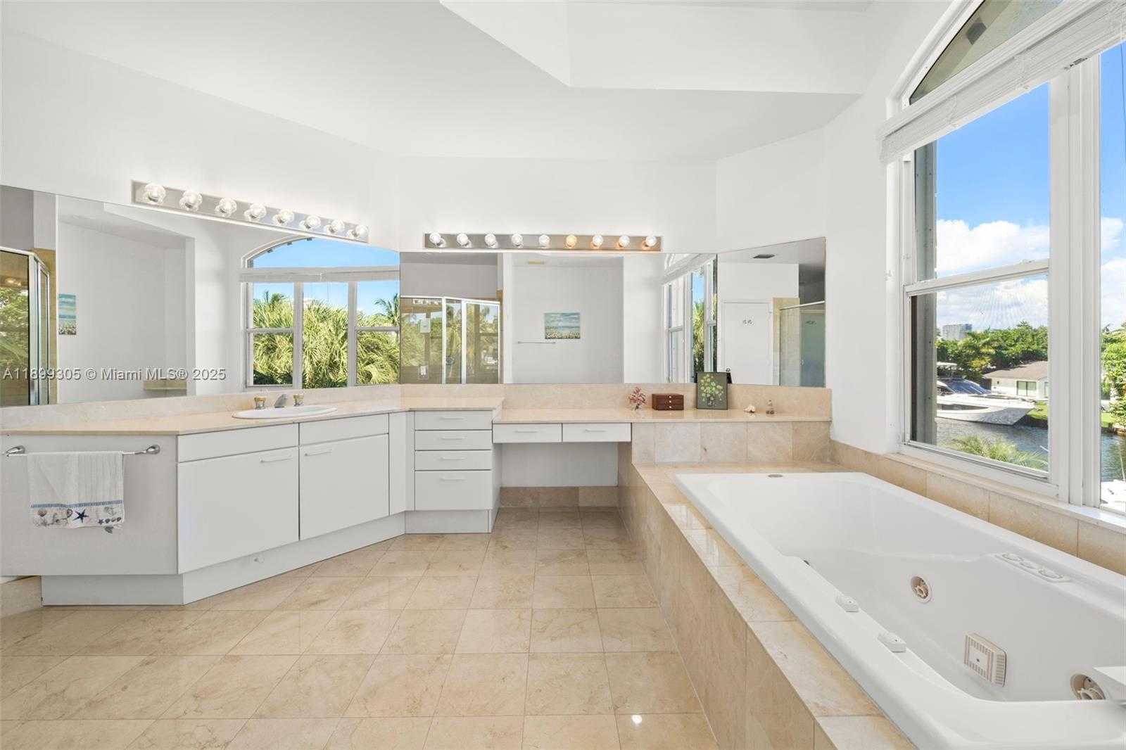 Small Image of 3745 NORTH EAST 214TH ST #37, Aventura Number 40