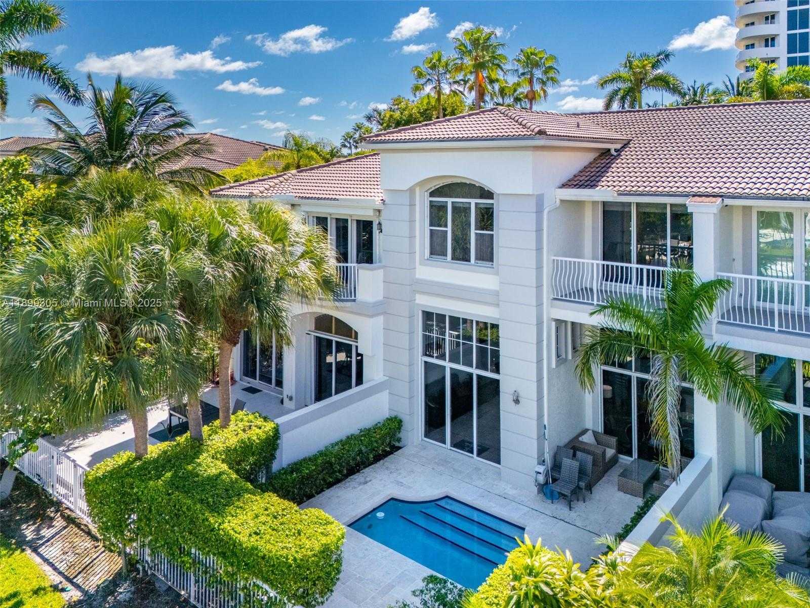 Small Image of 3745 NORTH EAST 214TH ST #37, Aventura Number 53