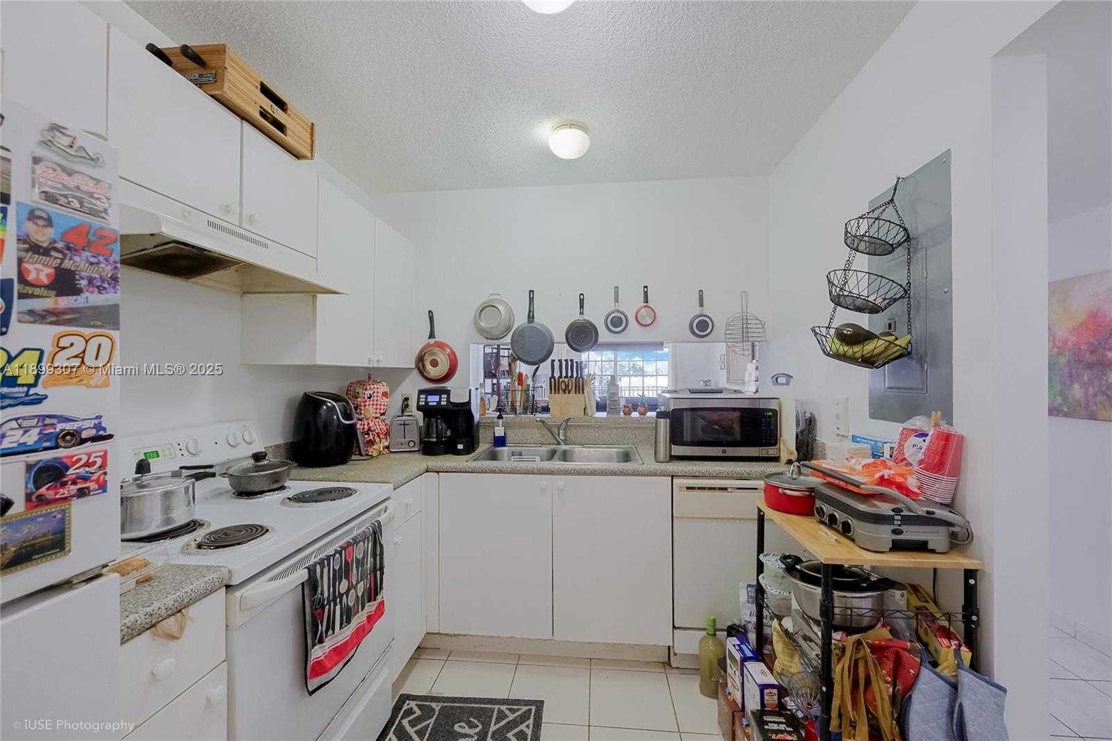Small Image of 8900 COLLINS AVE #301, Surfside Number 14