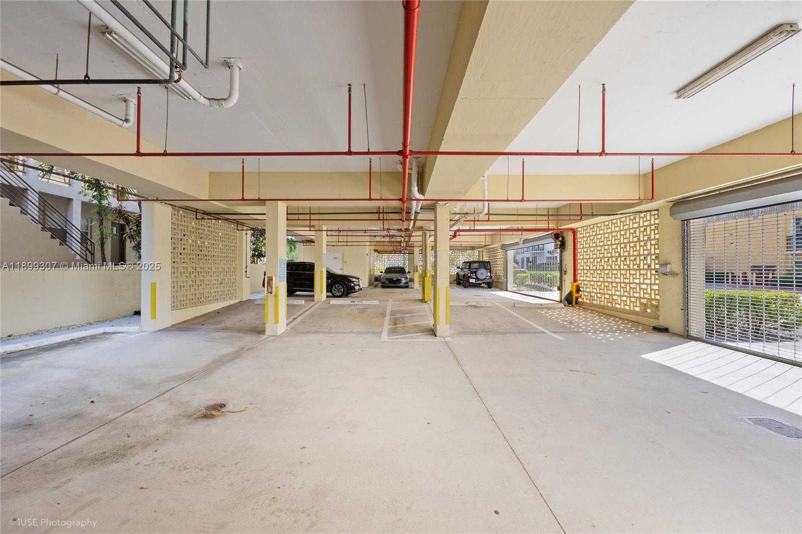 Small Image of 8900 COLLINS AVE #301, Surfside Number 23