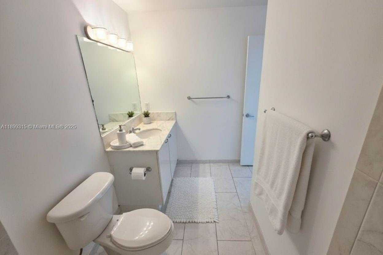 Small Image of 133 NORTH EAST 2ND AVE #1209, Miami Number 22