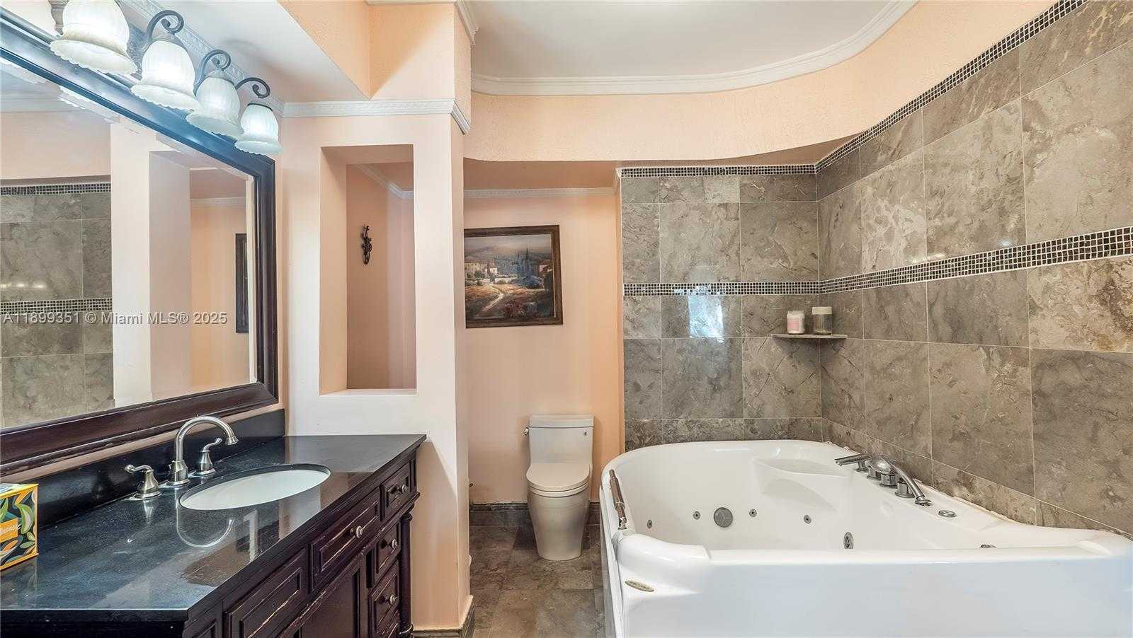 Small Image of 430 POINCIANA ISLAND DR #1710, Sunny Isles Beach Number 27