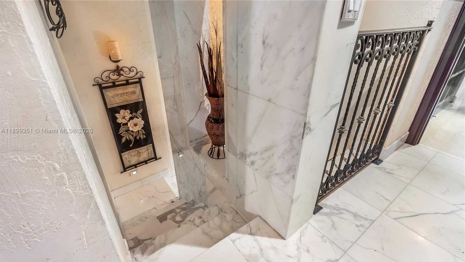Small Image of 430 POINCIANA ISLAND DR #1710, Sunny Isles Beach Number 31