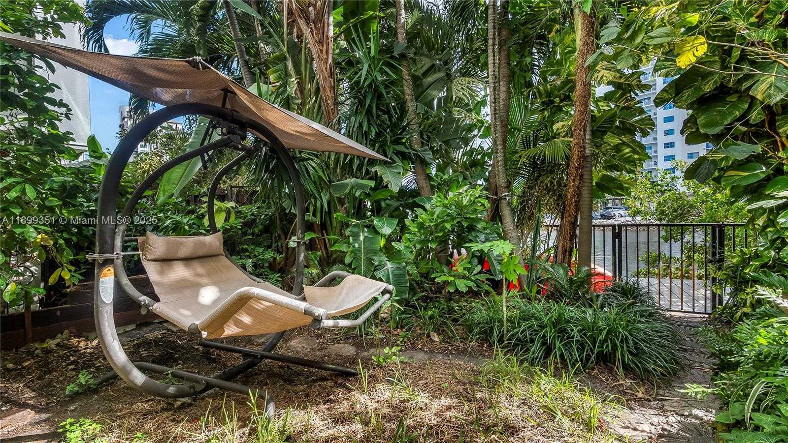 Small Image of 430 POINCIANA ISLAND DR #1710, Sunny Isles Beach Number 35