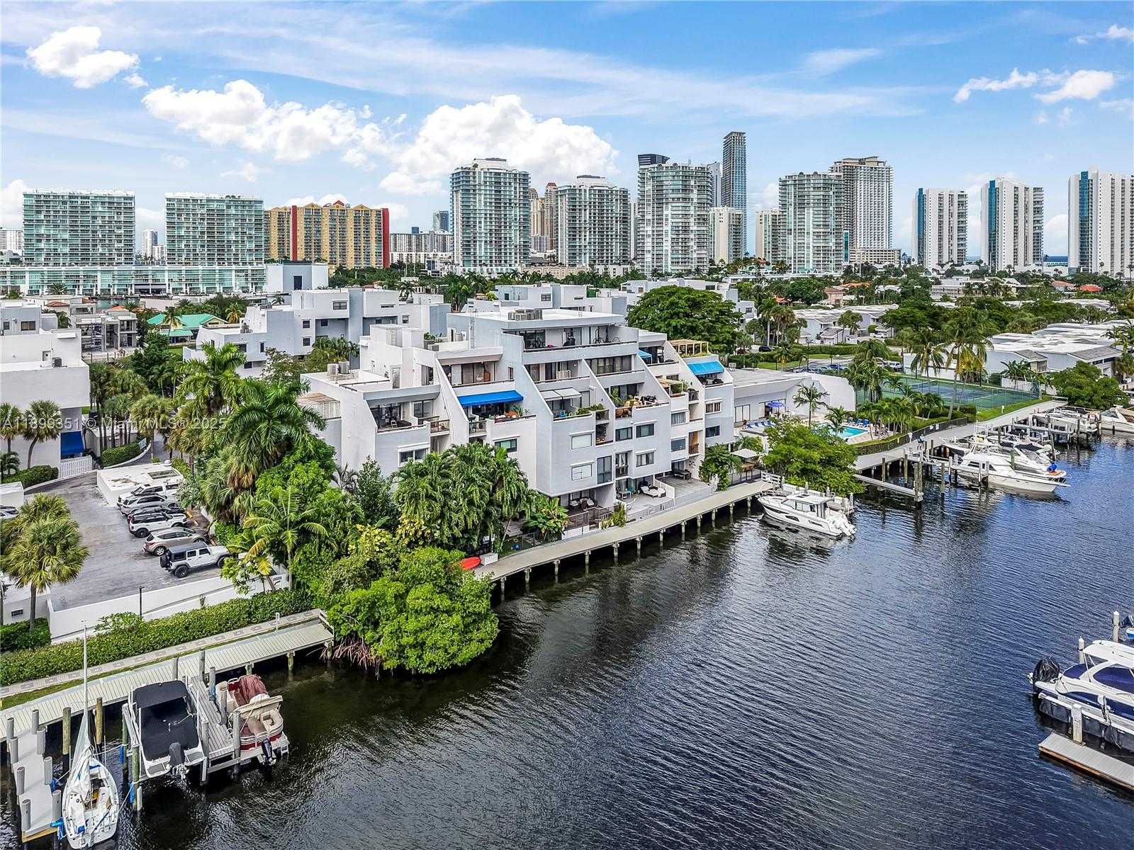 Small Image of 430 POINCIANA ISLAND DR #1710, Sunny Isles Beach Number 38