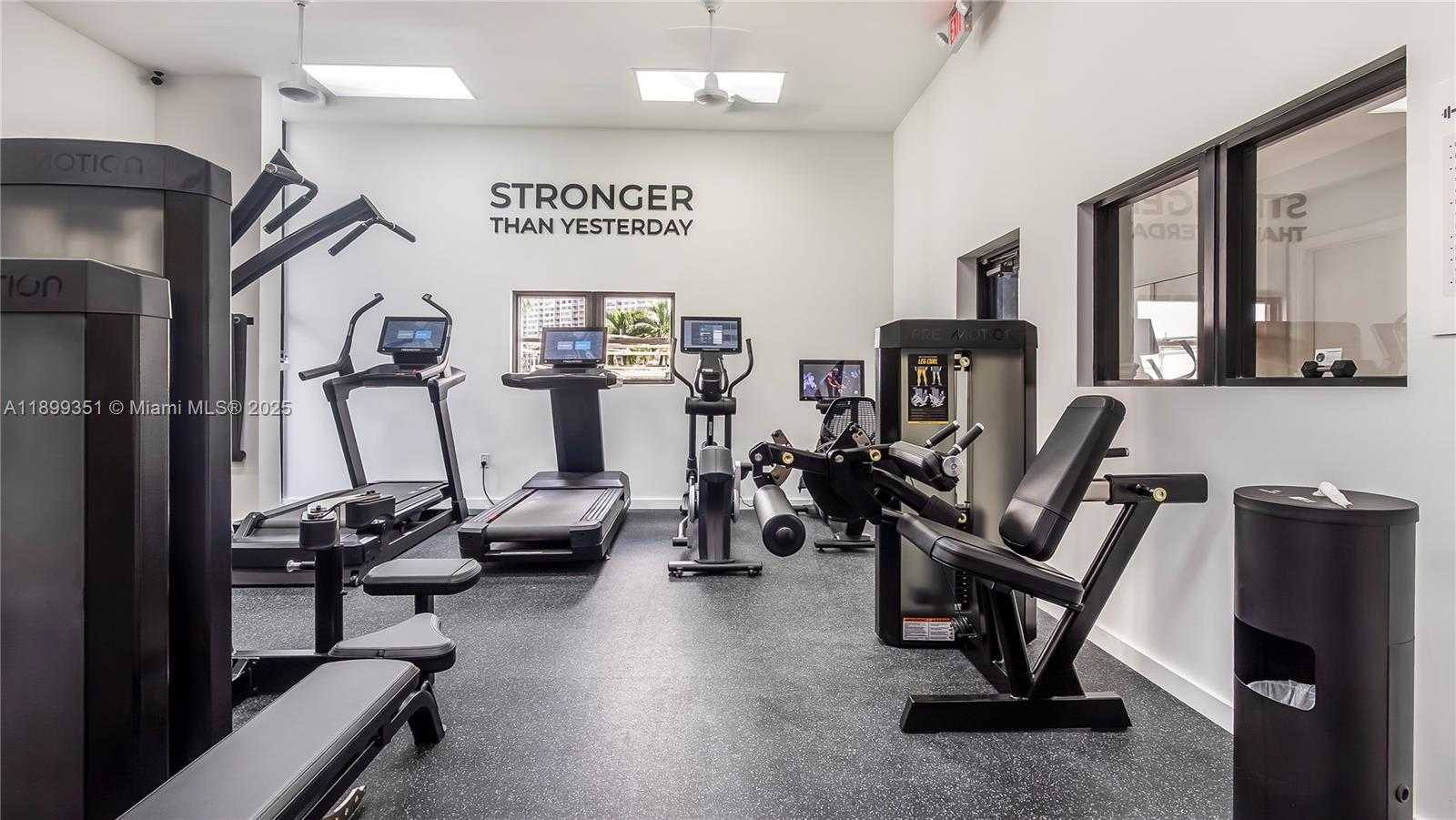 Small Image of 430 POINCIANA ISLAND DR #1710, Sunny Isles Beach Number 43