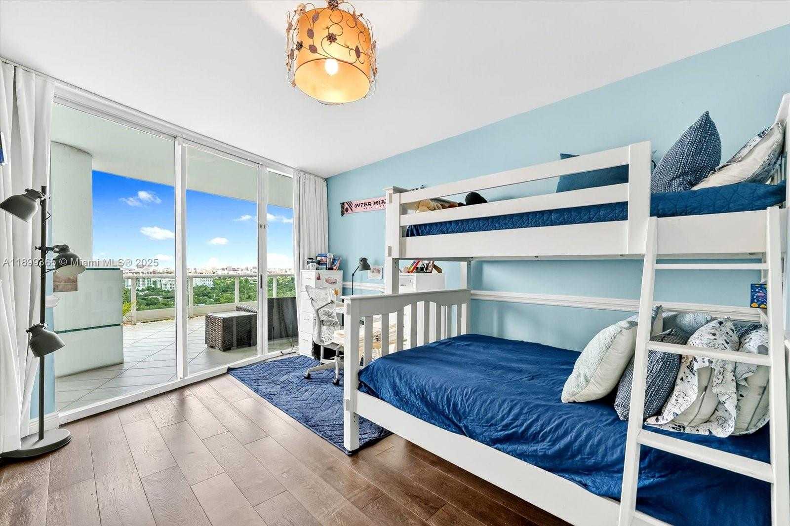 Small Image of 2127 BRICKELL AVE #2005, Miami Number 17