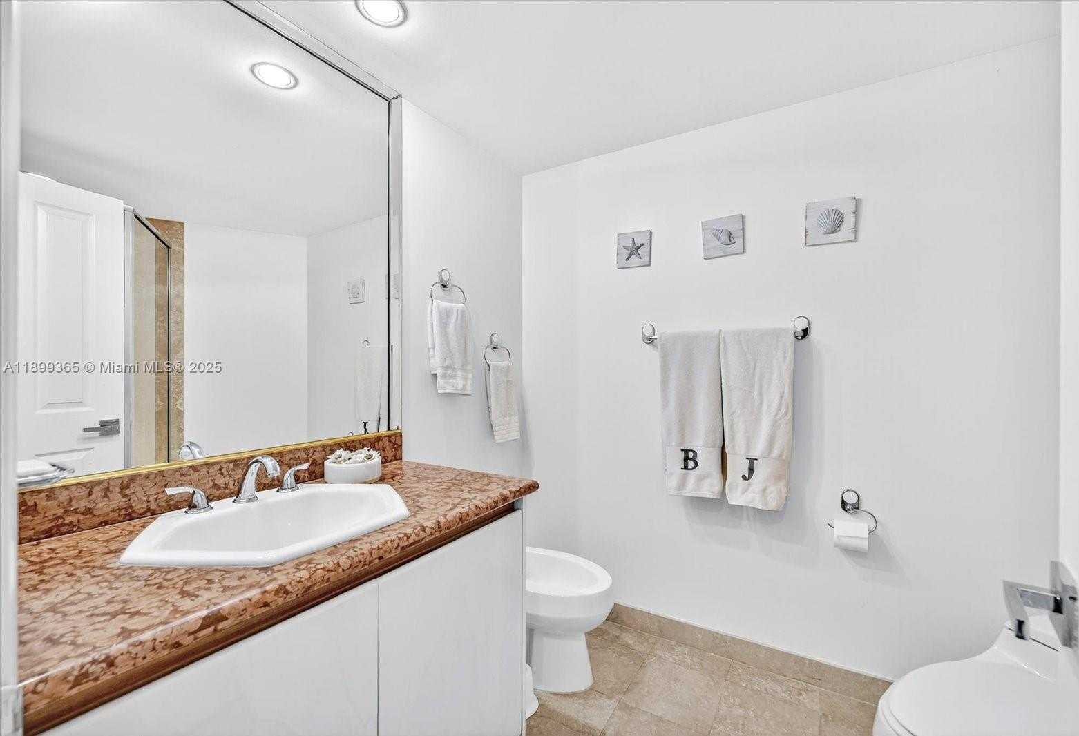 Small Image of 2127 BRICKELL AVE #2005, Miami Number 18