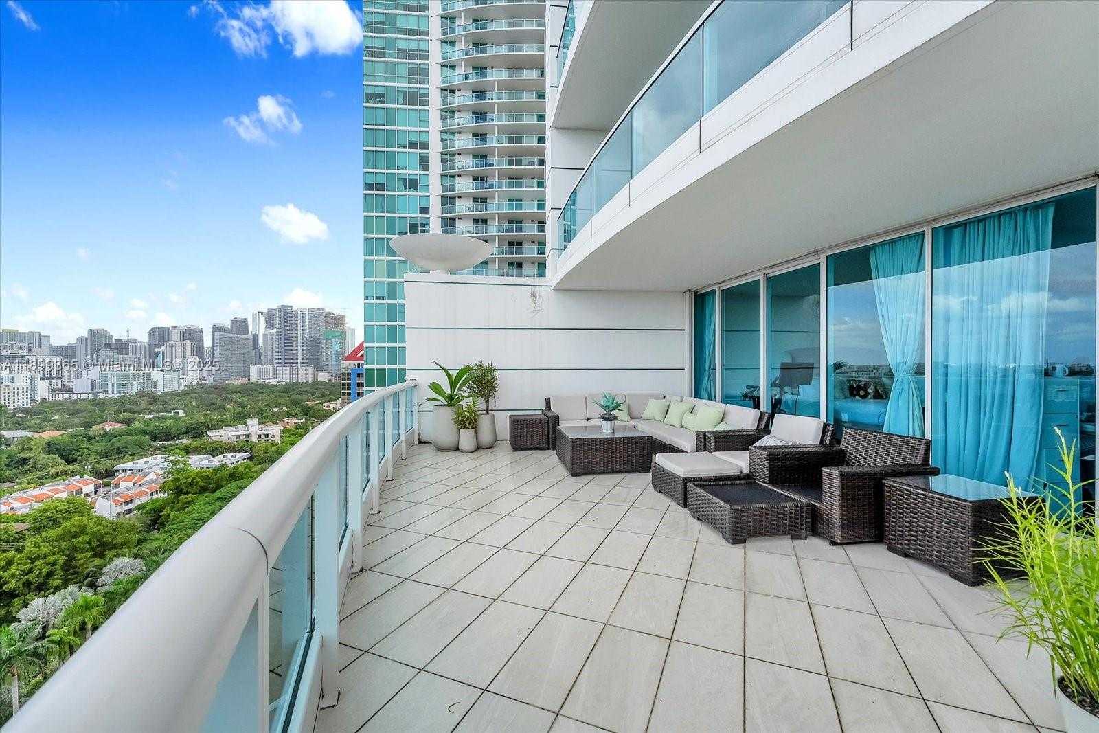 Small Image of 2127 BRICKELL AVE #2005, Miami Number 34