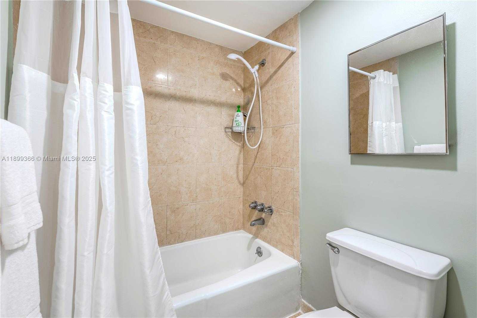 Small Image of 4001 SOUTH OCEAN DR #12K, Hollywood Number 10