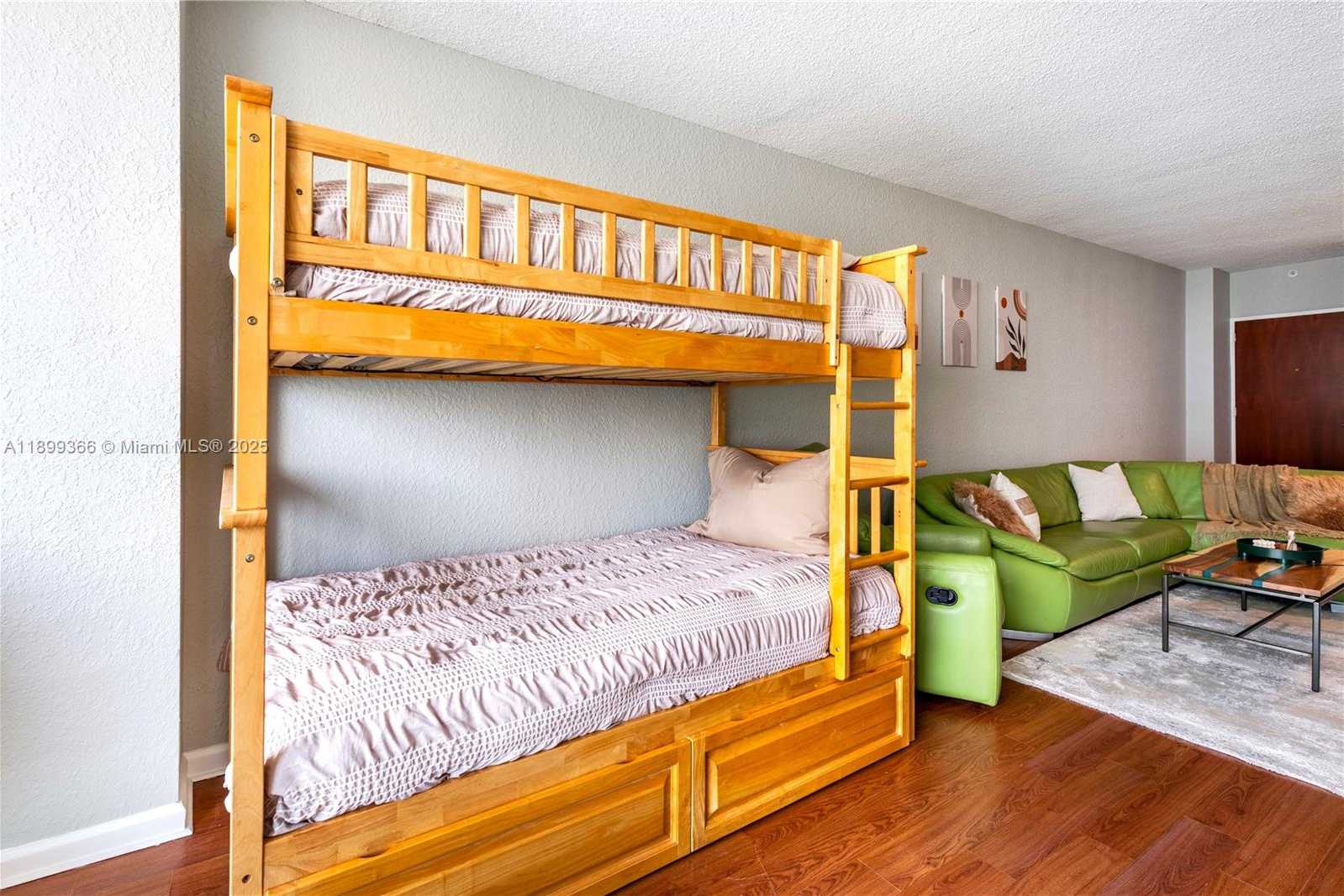 Small Image of 4001 SOUTH OCEAN DR #12K, Hollywood Number 6