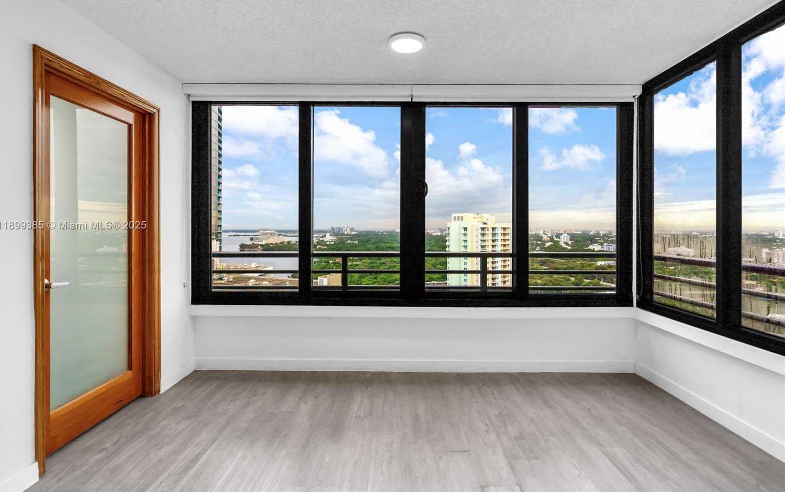 Small Image of 2333 BRICKELL AVE #PH208, Miami Number 2
