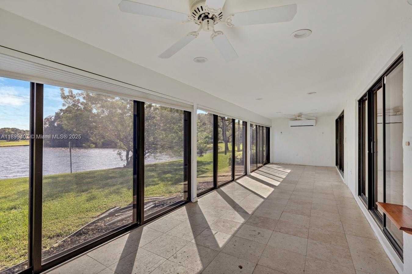 Small Image of 21686 ARRIBA REAL #40-A, Boca Raton Number 35