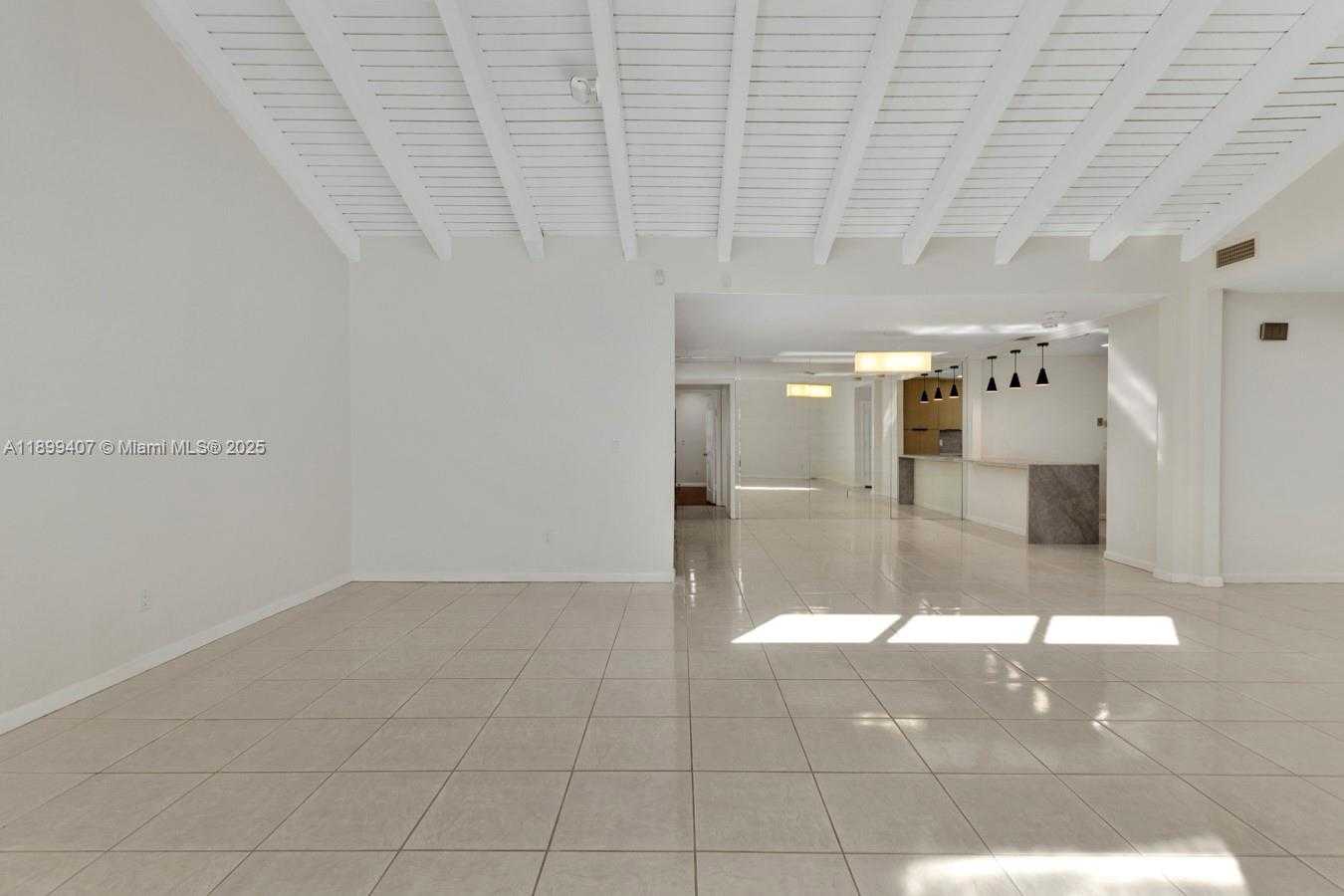 Small Image of 21686 ARRIBA REAL #40-A, Boca Raton Number 6