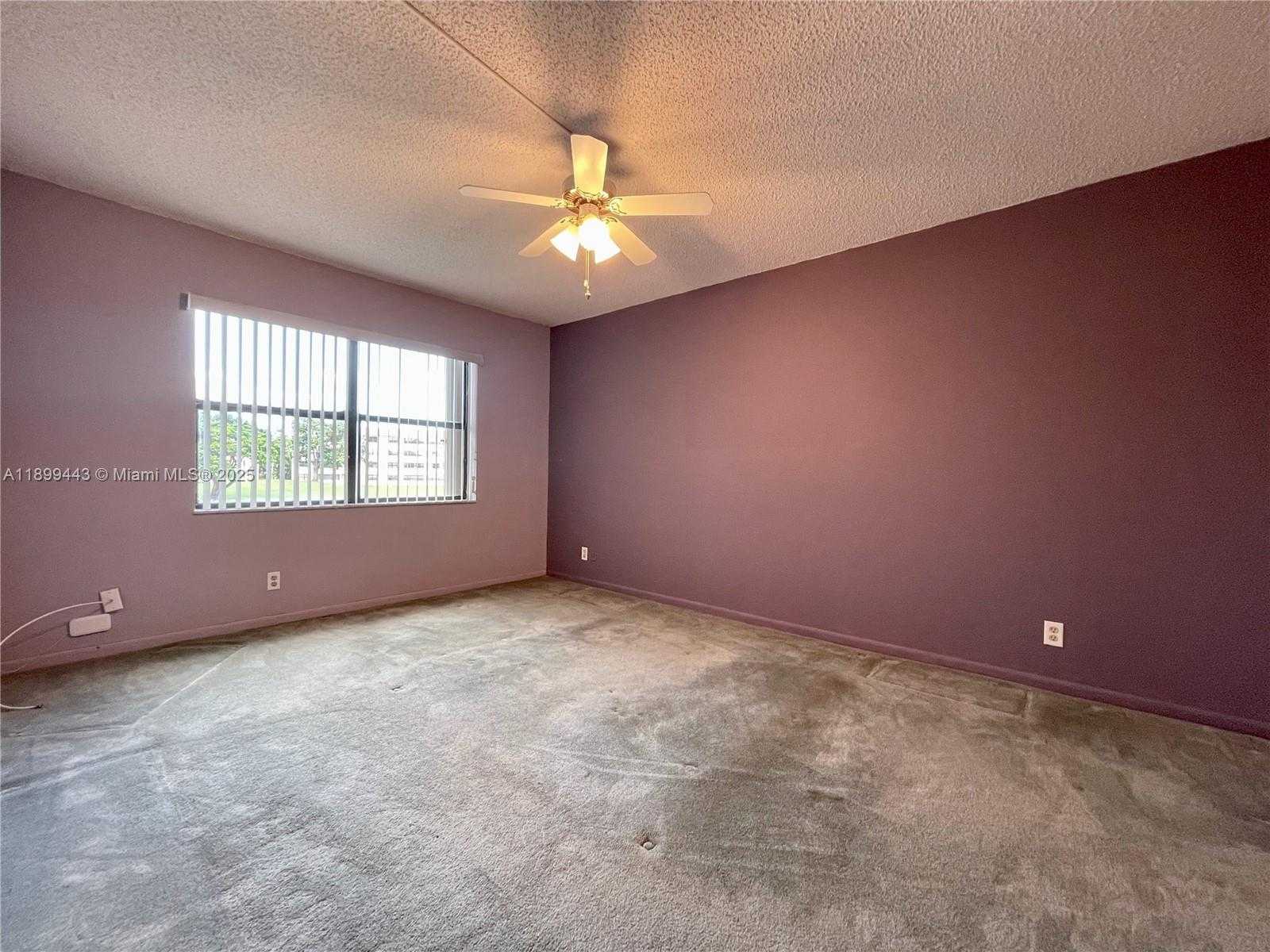 Small Image of 10123 SUNRISE LAKES BLVD #208, Sunrise Number 13