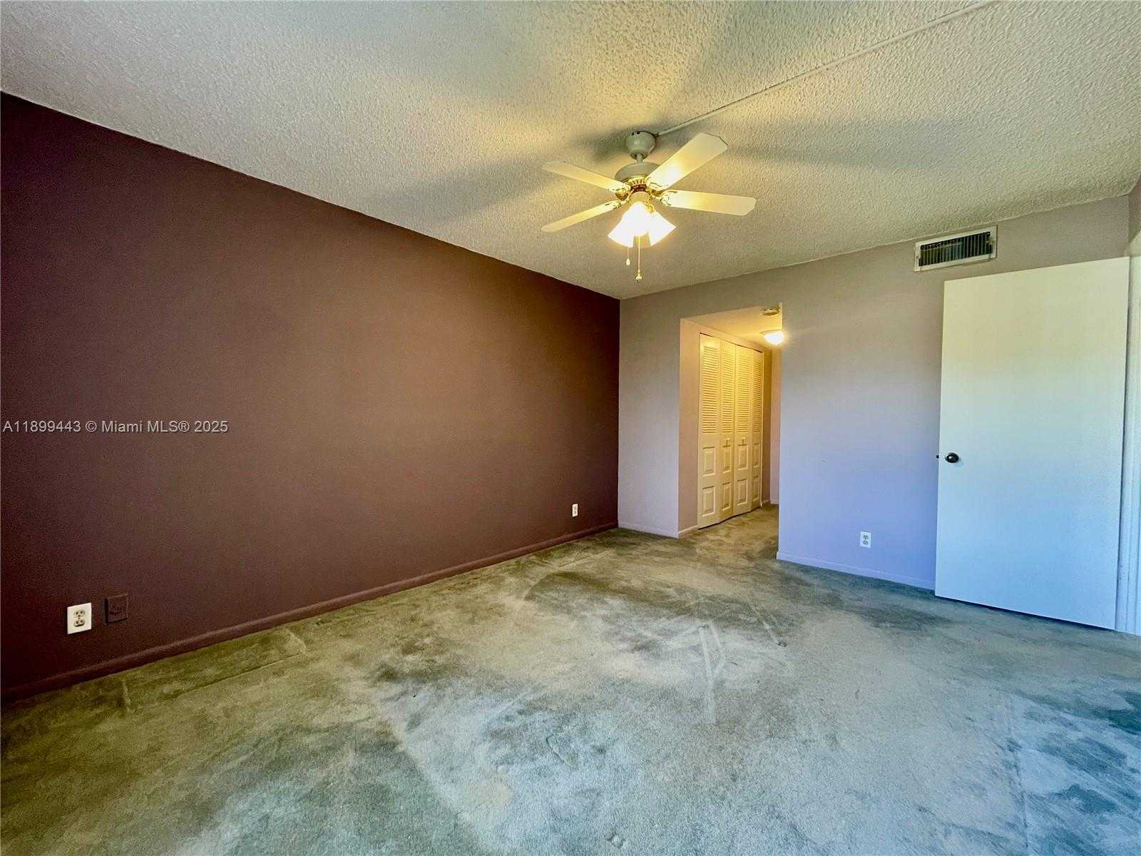 Small Image of 10123 SUNRISE LAKES BLVD #208, Sunrise Number 14