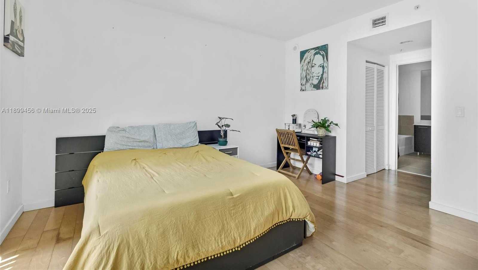 Small Image of 333 NORTH EAST 24TH ST #812, Miami Number 11