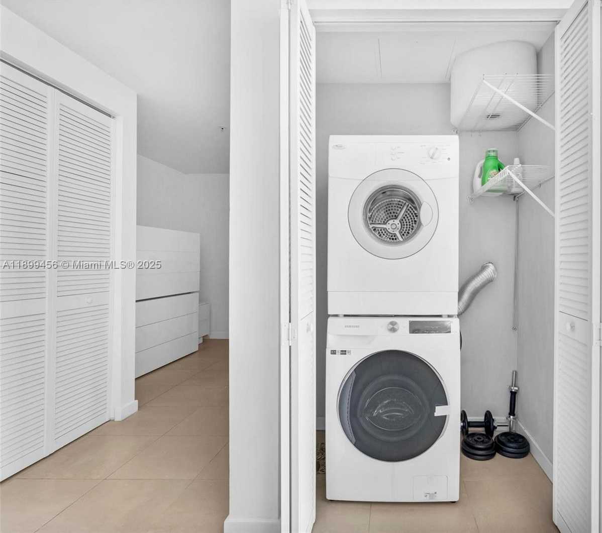 Small Image of 333 NORTH EAST 24TH ST #812, Miami Number 8