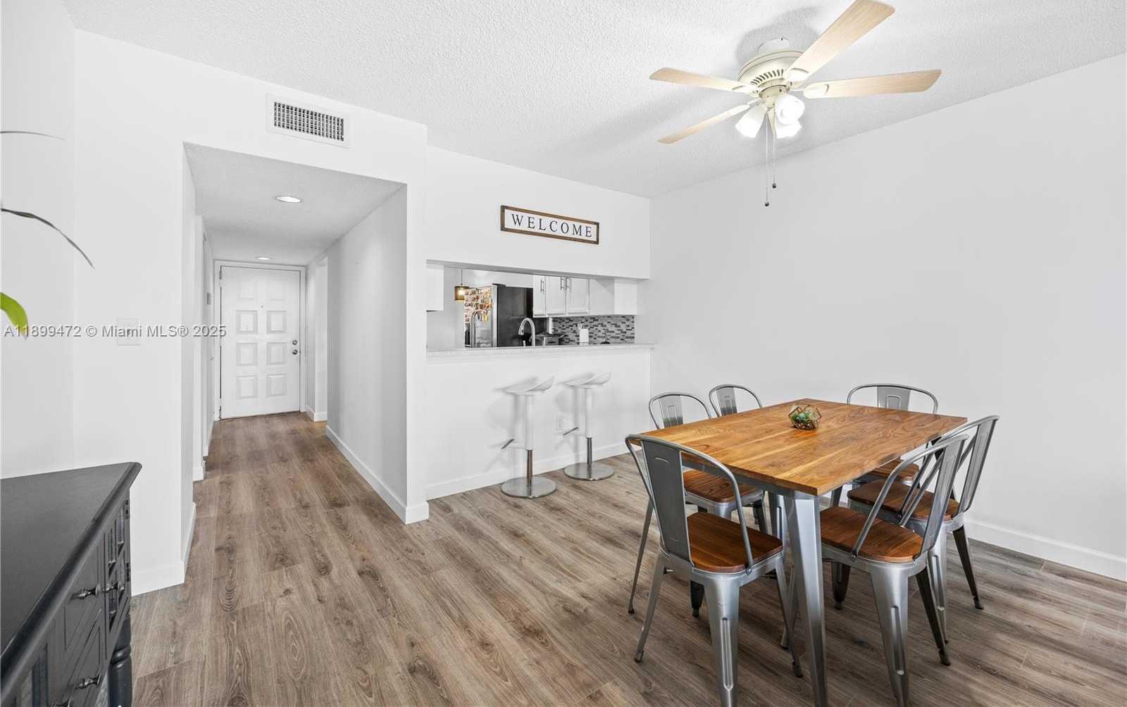Small Image of 9814 WEST MCNAB RD #204, Tamarac Number 7