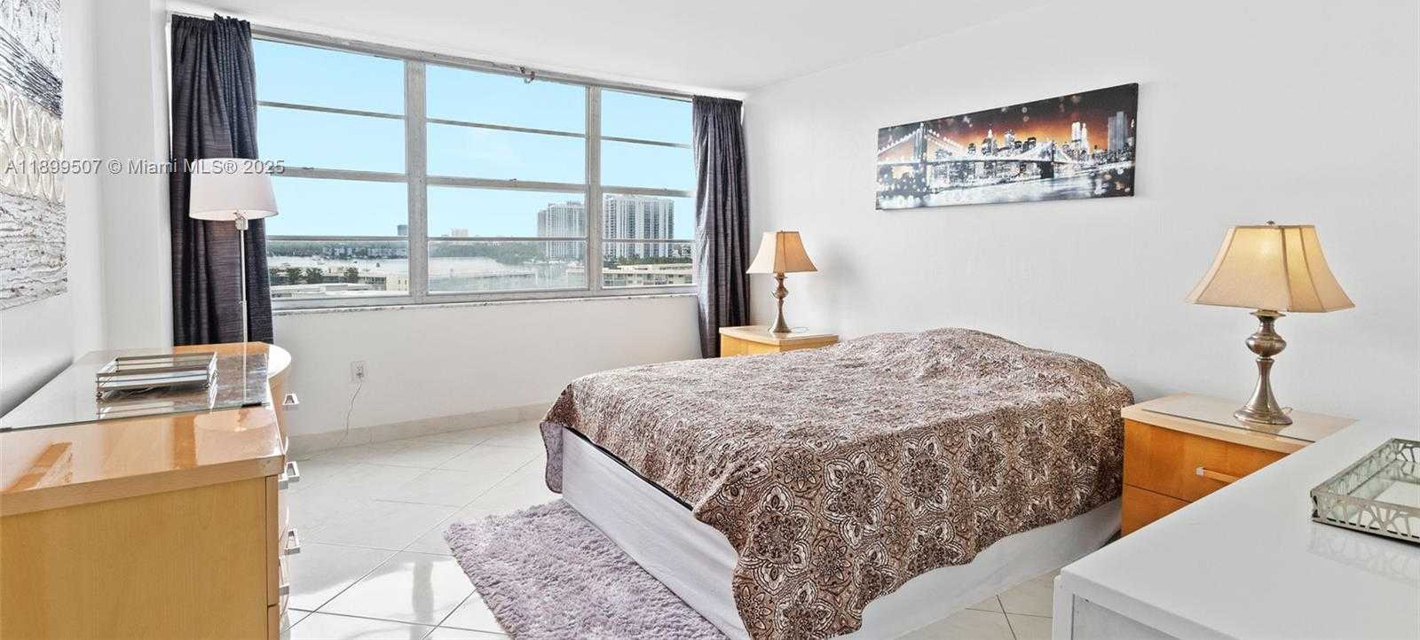Small Image of 18021 BISCAYNE BLVD #1003, Aventura Number 12