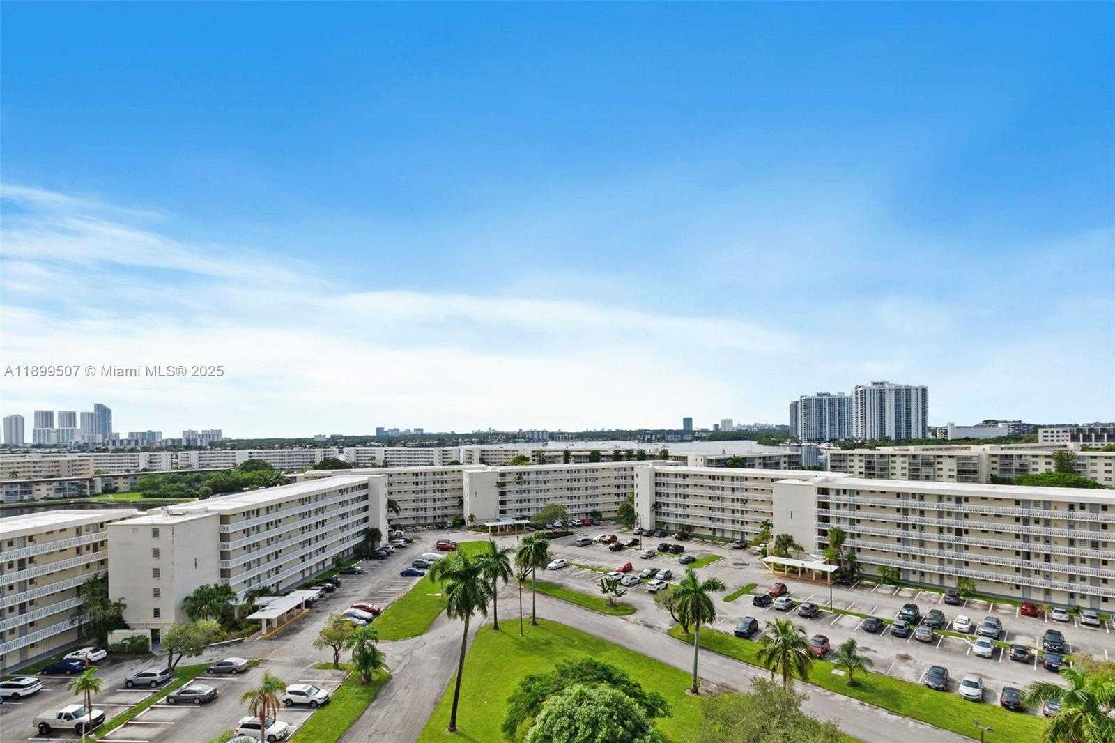 Small Image of 18021 BISCAYNE BLVD #1003, Aventura Number 15