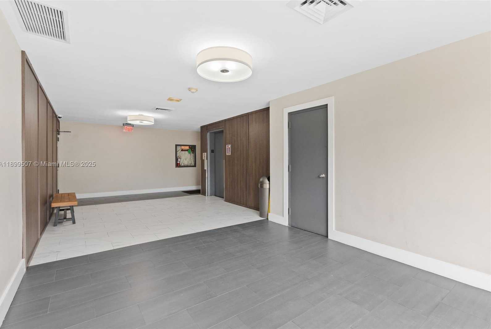 Small Image of 18021 BISCAYNE BLVD #1003, Aventura Number 19