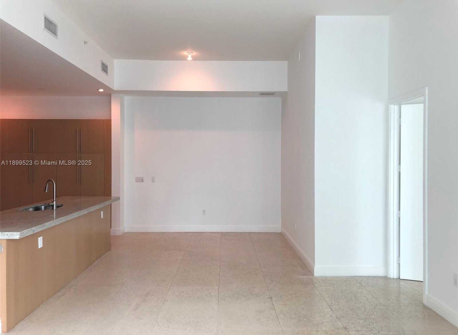 Small Image of 900 BRICKELL KEY BLVD #2205, Miami Number 17