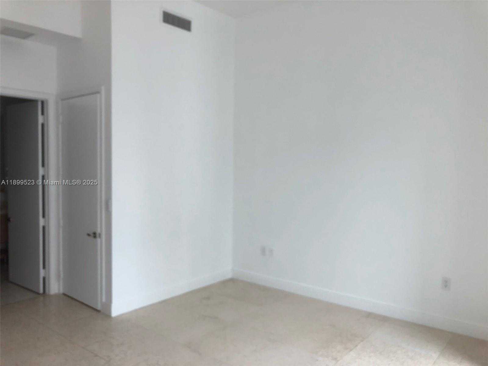 Small Image of 900 BRICKELL KEY BLVD #2205, Miami Number 20