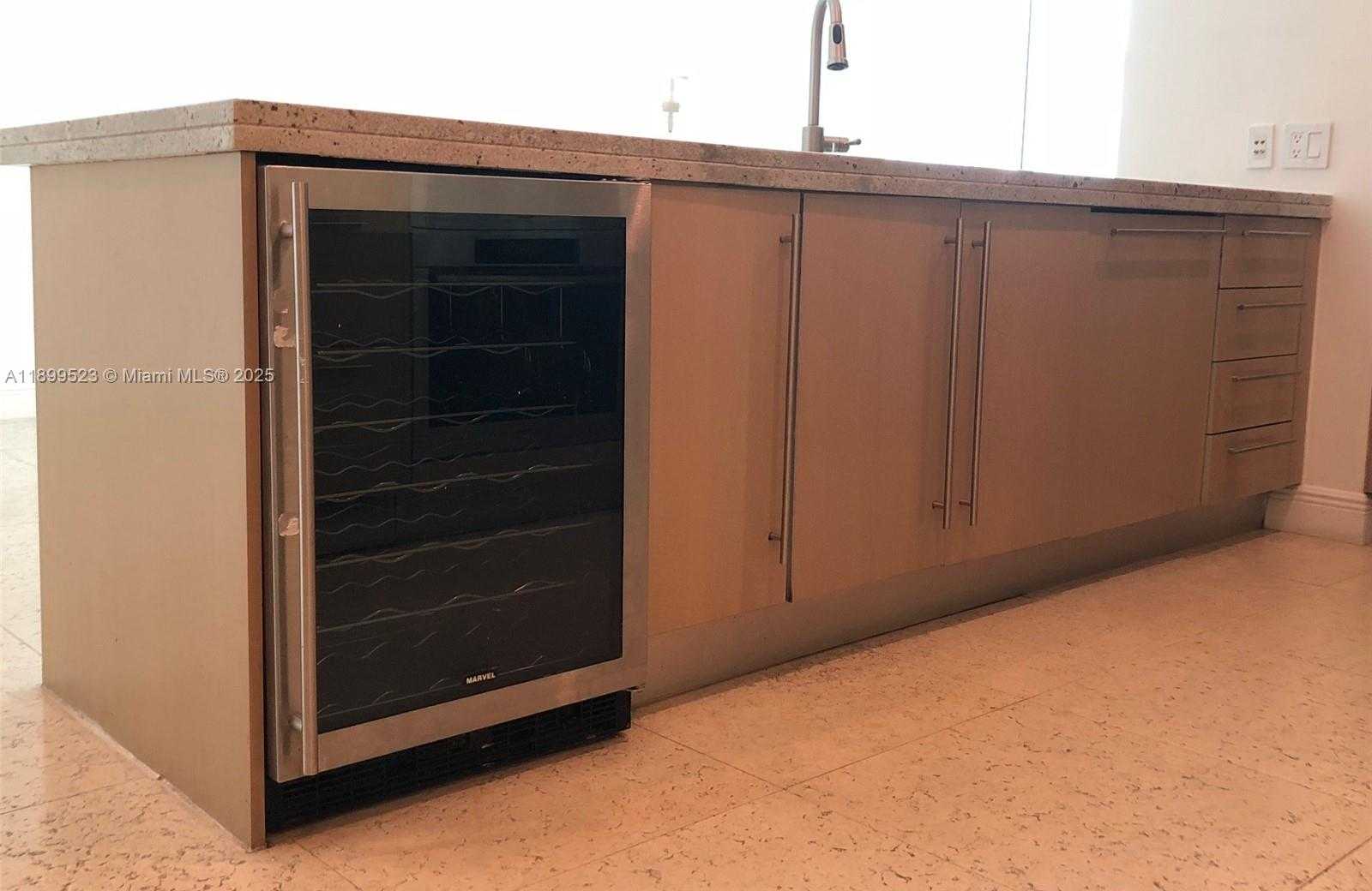 Small Image of 900 BRICKELL KEY BLVD #2205, Miami Number 7