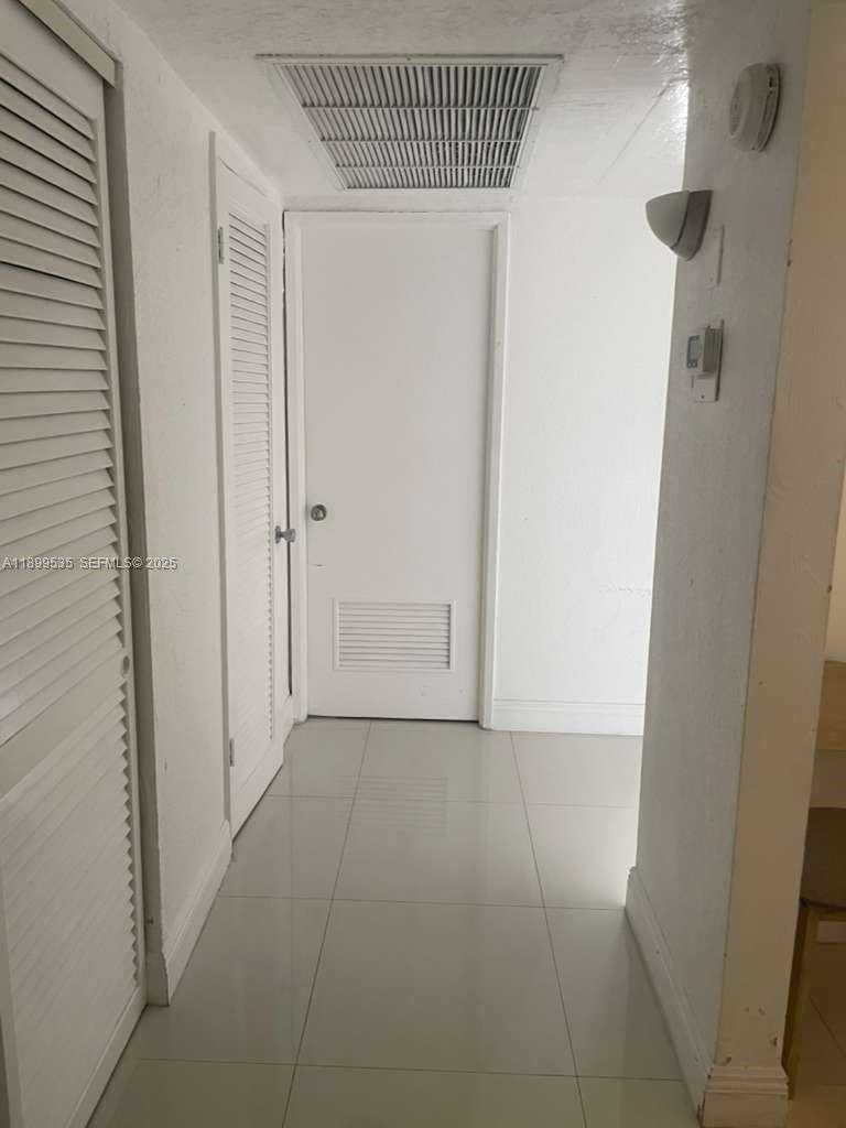 Small Image of 19390 COLLINS AVE #525, Sunny Isles Beach Number 11